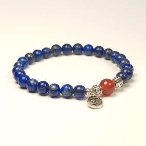 Lapis Lazuli and Red Agate bracelet combining Water and Fire energy for courage and insight