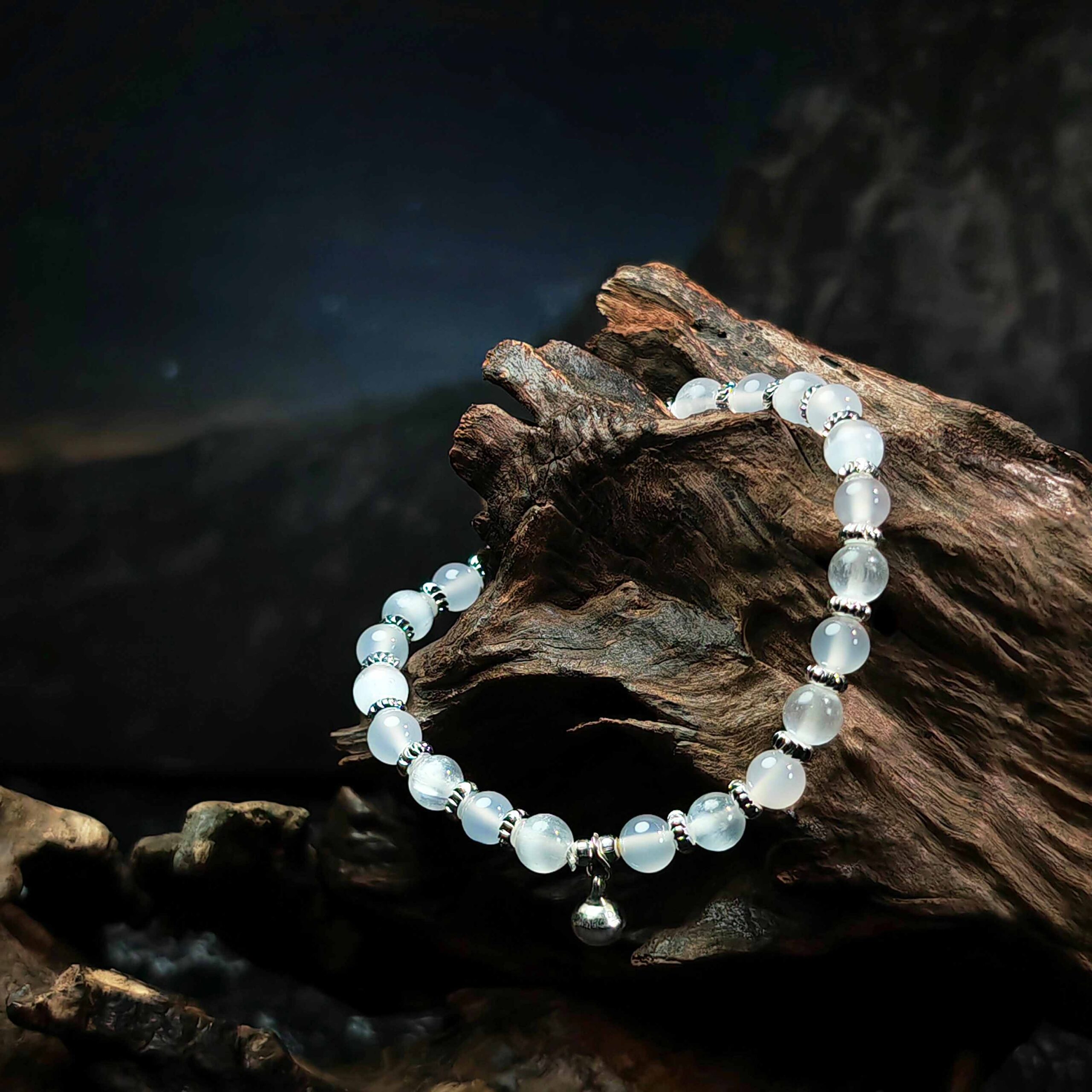 White Cat’s Eye and White Agate bracelet for clarity, balance, and quiet strength