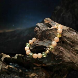 Bracelet with Yellow Fluorite and Orange Moonstone for wisdom and creative insight