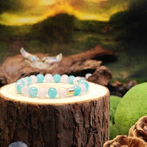Bracelet with Amazonite and White Agate beads for emotional healing and inner peace