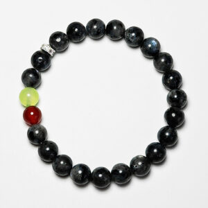 Starflow Charm zodiac crystal bracelet with black labradorite, grape chalcedony, and red agate for Pisces, Cancer, Leo, and Sagittarius.